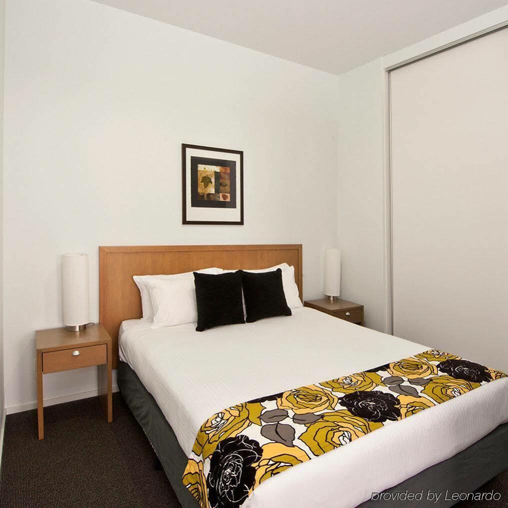 Aparthotel Mantra 100 Exhibition Melbourne City Exterior foto